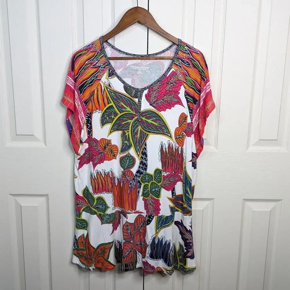 Soft Surroundings Tigerwood Tunic Top XL Tropical Floral Resort Travel Henley